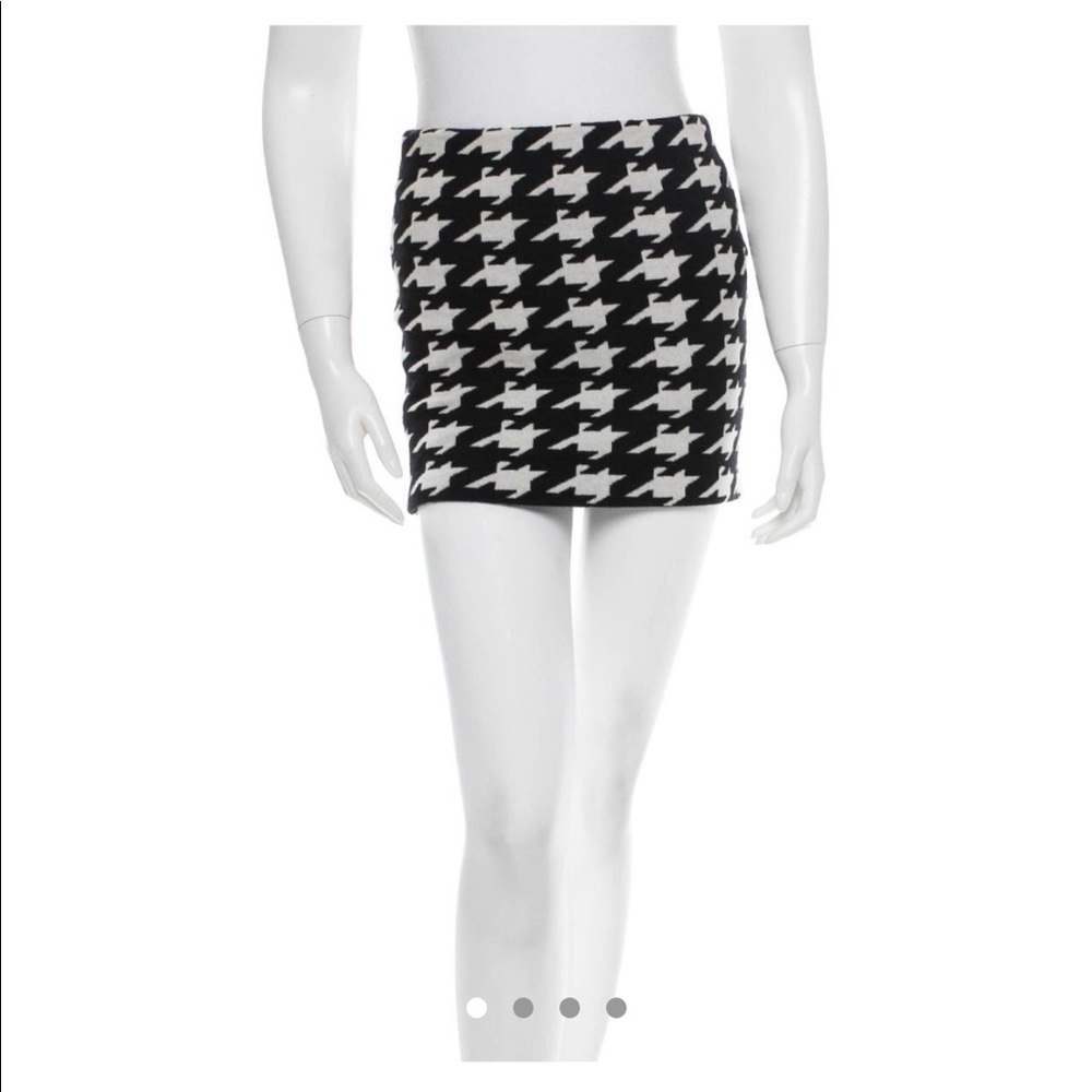 Alice + Olivia mini skirt